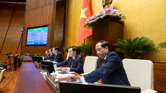Năm 2025 hoàn thành việc trình Quốc hội các dự án Luật có liên quan đến lĩnh vực y tế
