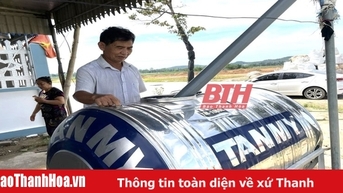ការផ្គត់ផ្គង់ទឹកទាន់ពេលវេលាដល់តំបន់តាំងទីលំនៅថ្មីនៃសង្កាត់ Quang Chau