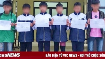 청소년 그룹이 호아빈에서 갈등을 해결하기 위해 돼지 찌르는 칼을 사용했습니다.