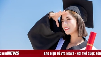 Bằng đại học tại chức và chính quy có giống nhau?