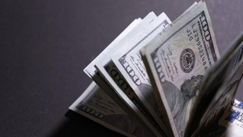 USD bật tăng, Yen Nhật bị bán tháo