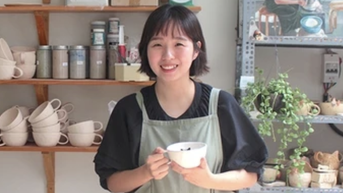 Ngẫu hứng mở xưởng gốm, cô gái Hàn được bạn trẻ Việt đón nhận nồng nhiệt