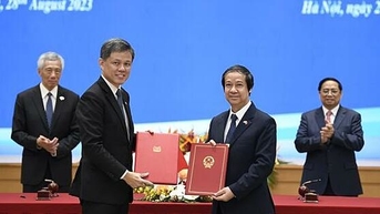Singapore dự kiến tăng gấp đôi học bổng cho học sinh Việt Nam