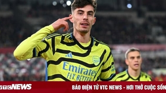 Arsenal soán ngôi đầu của Man City