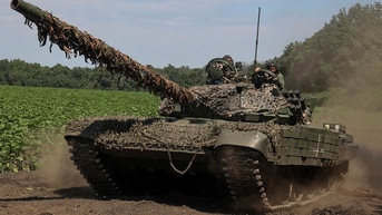 Xe tăng Ukraine ồ ạt tấn công lực lượng Nga?