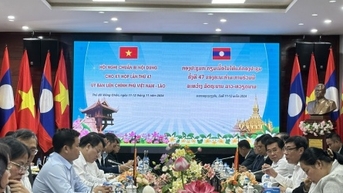 Giúp Lào có biển, có cảng riêng, kết nối đường sắt, đường bộ để hội nhập quốc tế, phát triển kinh tế độc lập