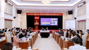 Thúc đẩy vai trò và vị thế của nhà giáo qua khung chính sách