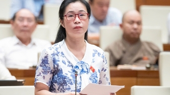 Nhiều phụ huynh nghĩ trường bán bảo hiểm y tế lấy hoa hồng