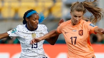 Phó chủ tịch FIFA bất ngờ lên tiếng về lương cầu thủ nữ khó bằng nam