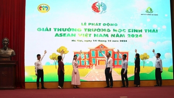 ពិធីសម្ពោធពានរង្វាន់សាលាបរិស្ថានអាស៊ានវៀតណាមឆ្នាំ២០២៤