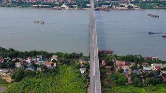 Ngắm cây cầu vượt sông Hồng dài hơn 5 km sau 9 năm sử dụng