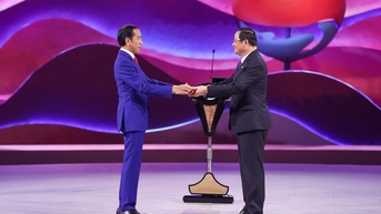 Hội nghị Cấp cao ASEAN 43 bế mạc, chuyển giao cương vị Chủ tịch ASEAN