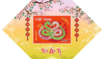 Ngắm bộ tem linh vật của năm 2025, rắn mặc áo xuân chúc Tết, còn cuốn nhau thành hình trái tim