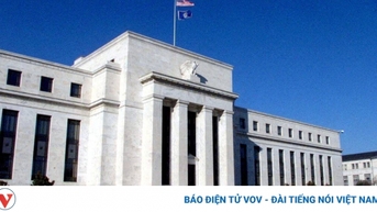 FED tiếp tục hạ lãi suất lần thứ 3, phát tín hiệu thận trọng trong năm 2025