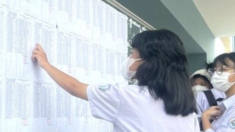 Bình Dương thống nhất dùng ngân sách hỗ trợ học phí cho học sinh