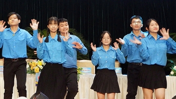 គាំទ្រដល់យុវជនជួបការលំបាក និងយុវជនជនជាតិភាគតិច