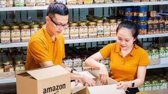Doanh nghiệp Việt thu triệu đô từ những "cú kích chuột"