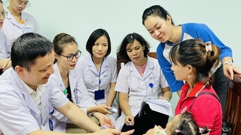 Smile Train hỗ trợ điều trị toàn diện trẻ dị khe hở môi – vòm miệng | Phụ nữ
