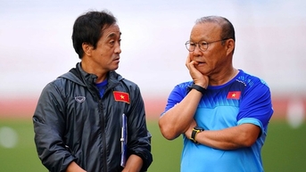CLB TP.HCM chiêu mộ thành công cặp bài trùng lừng danh Park Hang-seo và Lee Young-jin