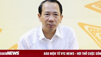 ស្តីបន្ទោស​ដល់​អនុប្រធាន​គណៈកម្មាធិការ​ប្រជាជន​ខេត្ត Ha Giang លោក Tran Duc Quy
