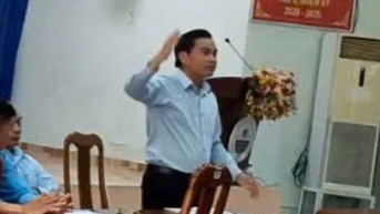 Đình chỉ giám đốc công ty đập bàn nói "mấy anh không làm, giải tán"