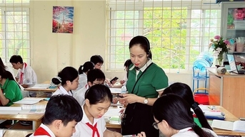 Nguy cơ mất thưởng Tết hàng trăm giáo viên viết tâm thư gửi lãnh đạo thành phố