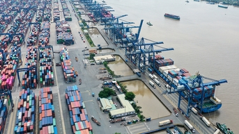 Không thua DN ngoại, nhưng logistics Việt Nam phải làm thuê trên sân nhà?