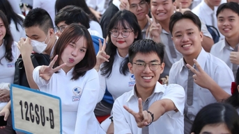 Gợi ý đáp án đề tham khảo môn ngữ văn thi vào lớp 10 ở TPHCM năm 2025
