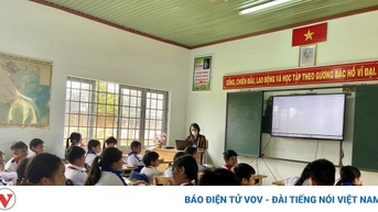 Giáo viên ở Đắk Lắk đứng ngồi không yên khi bị truy thu tiền phụ cấp
