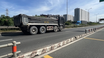 Dải phân cách đường dẫn cao tốc TP HCM - Long Thành bị trộm