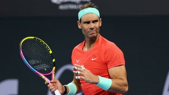 Rafael Nadal chấn thương, dừng thi đấu sau vòng tứ kết Brisbane International