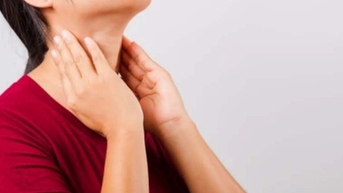 Mạch đập mạnh ở cổ, bệnh gì?
