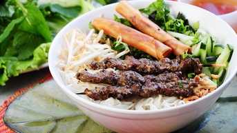 Huế, Hà Nội lọt top 50 thành phố ẩm thực năm 2024 của TasteAtlas, TP.HCM 'rớt' đáng tiếc