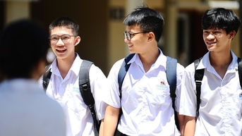 Thí sinh khó gửi và nhận tin nhắn để đăng ký xét tuyển