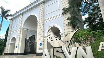 Học sinh trường Quốc tế Mỹ AISVN chưa thể đi học lại sau kỳ nghỉ xuân