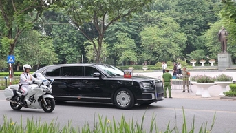 Chi tiết dàn xe đặc chủng hộ tống Tổng thống Nga Putin khi thăm Việt Nam