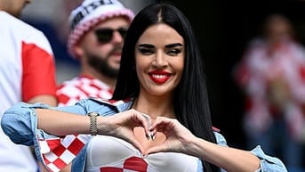 EURO 2024 và vẻ đẹp quyến rũ trên khán đài Đức