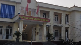 Vợ cán bộ địa chính xã ở Thanh Hóa gửi đơn 'tố' chồng có con riêng
