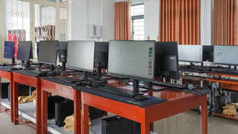 Lenovo đẩy mạnh giáo dục công nghệ cho trẻ em có hoàn cảnh khó khăn