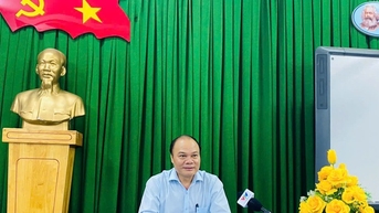 ប្រធាន​មន្ទីរ​អប់រំ និង​បណ្ដុះបណ្ដាល​ខណ្ឌ​១ មាន​ប្រសាសន៍​យ៉ាង​ណា​ចំពោះ​ការ​លើក​ឡើង​របស់ «គ្រូ​មិន​បាន​សុំ​កុំព្យូទ័រ​យួរដៃ»?