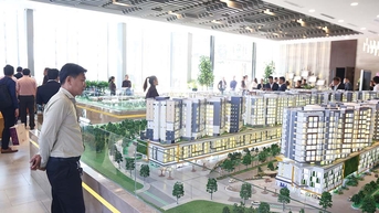 Nhà đầu tư bất động sản vẫn “xem nhiều, mua ít”