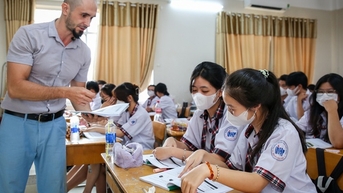 Học sinh TP.HCM còn hạn chế về kỹ năng nghe tiếng Anh