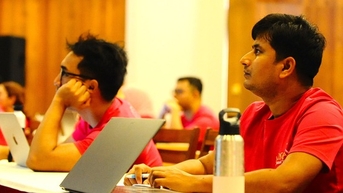 70 nhà khoa học thế giới chia sẻ các nghiên cứu về bệnh truyền nhiễm