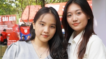 "Nóng" ngày đầu lọc ảo: Nguyện vọng tăng cao, điểm chuẩn dự báo leo thang