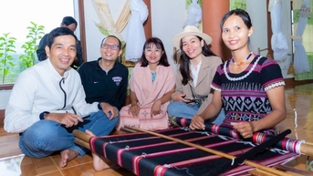 អភិវឌ្ឍទេសចរណ៍ធម្មជាតិ និងទេសចរណ៍សហគមន៍ - ដំណោះស្រាយប្រកបដោយនិរន្តរភាពក្នុងការកាត់បន្ថយភាពក្រីក្រនៅ A Luoi