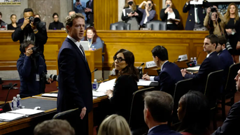 Tỉ phú Zuckerberg thừa nhận Facebook gây hại trẻ em