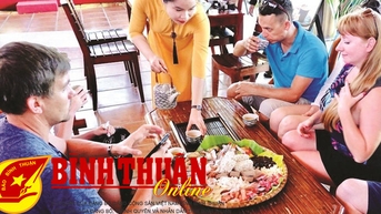 Khách quốc tế đến Việt Nam đạt gần 4,6 triệu lượt
