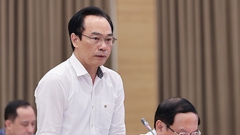Thứ trưởng Giáo dục: Không dùng tiền mặt để tránh lạm thu