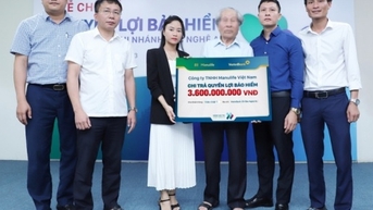Manulife Việt Nam chi trả 3,6 tỷ đồng quyền lợi bảo hiểm cho khách hàng ở Nghệ An