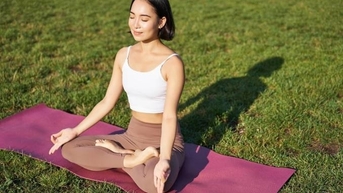 10분 아침 루틴은 스트레스를 줄이고 집중력을 높이는 데 도움이 됩니다.
